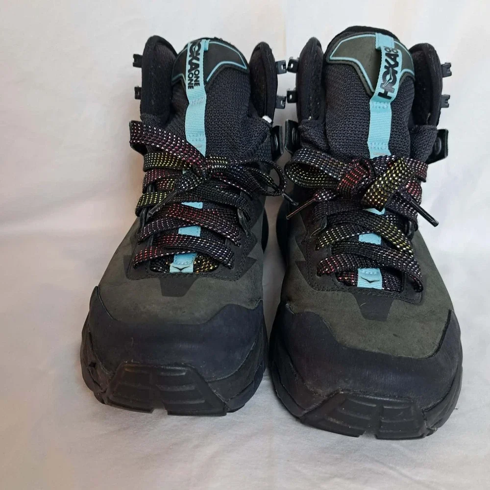 Hoka One One hoka one